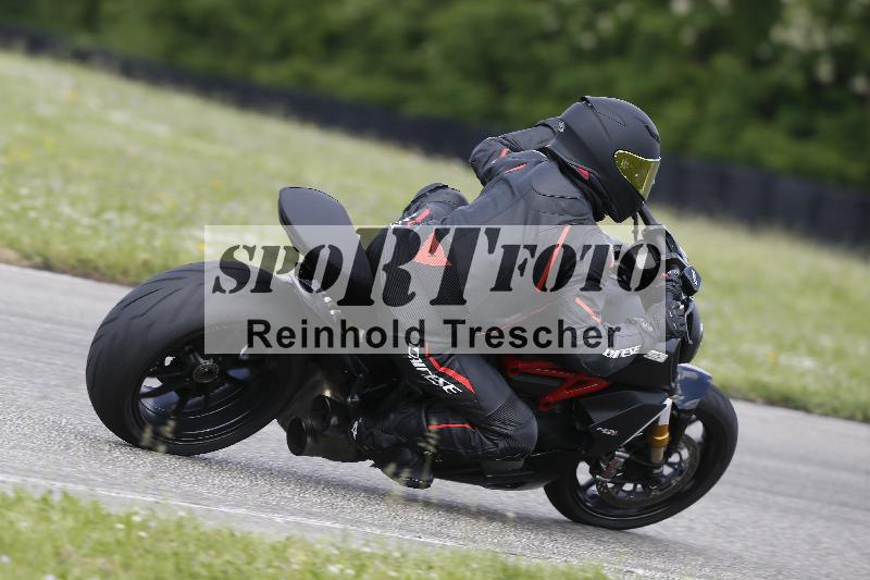 /15 13.05.2025 Max Racing ADR/Gruppe gruen/64